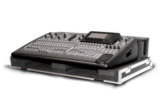 Behringer X32 Case with Doghouse Cable Cover and Wheels