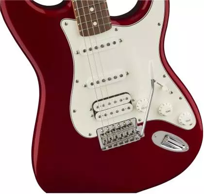 Standard Stratocaster HSS, Pau Ferro Fingerboard - Candy Apple Red