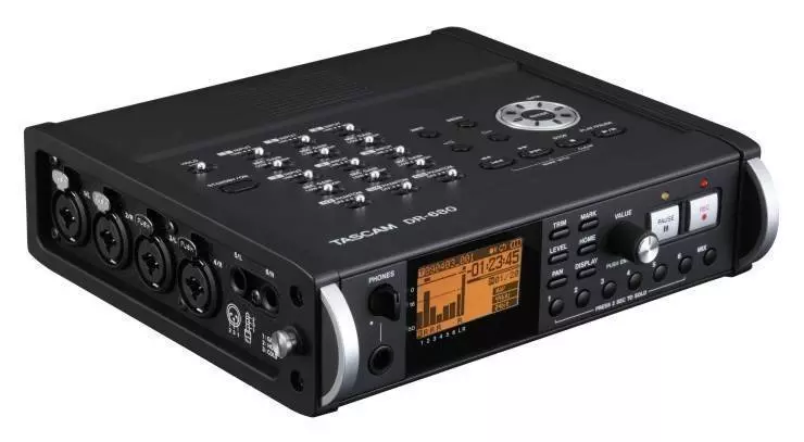 DR-680 - 24/96 8-Track Portable Field Recorder