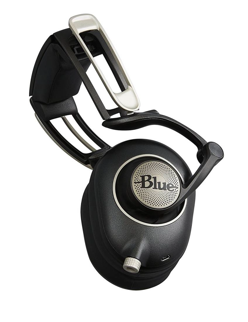 Sadie Premium Headphones with Built-in Amp - Black