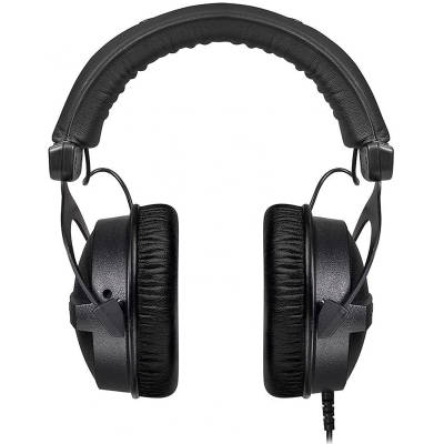 DT 770 PRO 32 Ohm Closed Studio Headphones