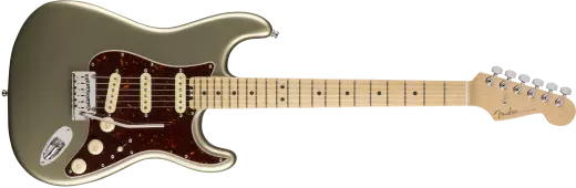 American Elite Stratocaster w/ Maple Fingerboard - Champagne