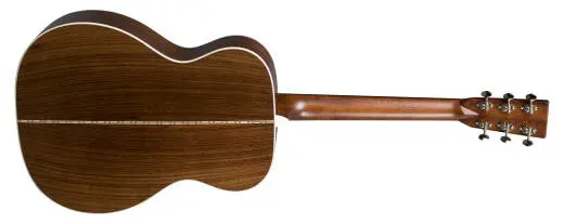 000-28 Acoustic Guitar w/ Case
