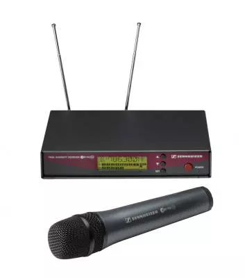 Evolution Handheld Dynamic Cardioid Microphone