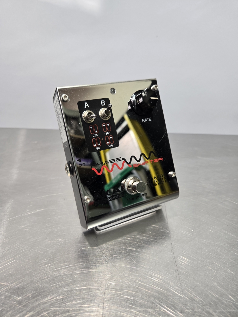 ギター akai professonal phase shifter  phaser Akai Professional Phase Shifter Analog Custom Shop Demo
