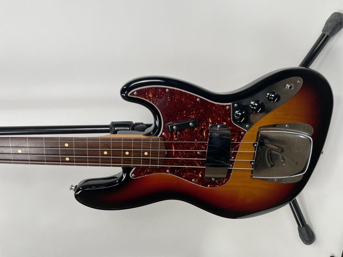 Gear Hunter FENDER JACO PASTORIUS JBASS 3TS