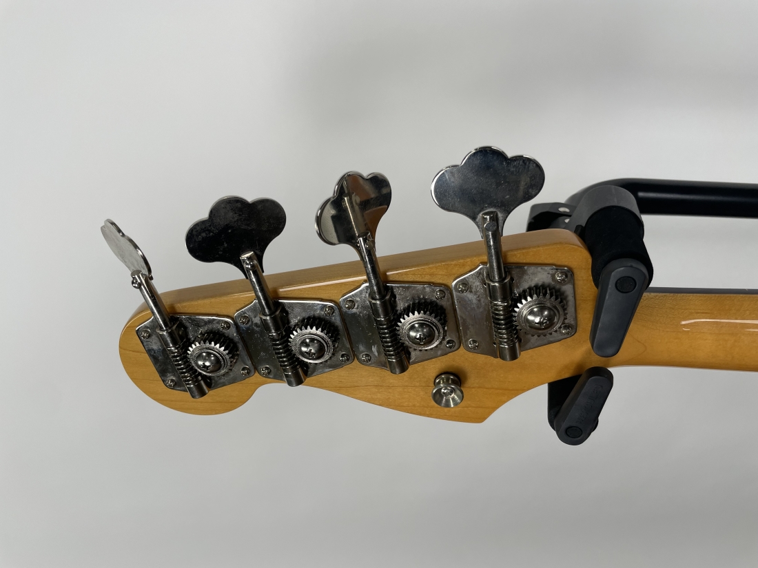 Gear Hunter FENDER JACO PASTORIUS JBASS 3TS