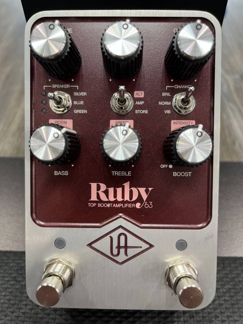 Universal Audio - Pédale D'amplification UAFX Top Boost Ruby '63