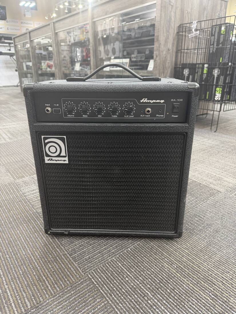 Gear Hunter | Ampeg - BA-108V2