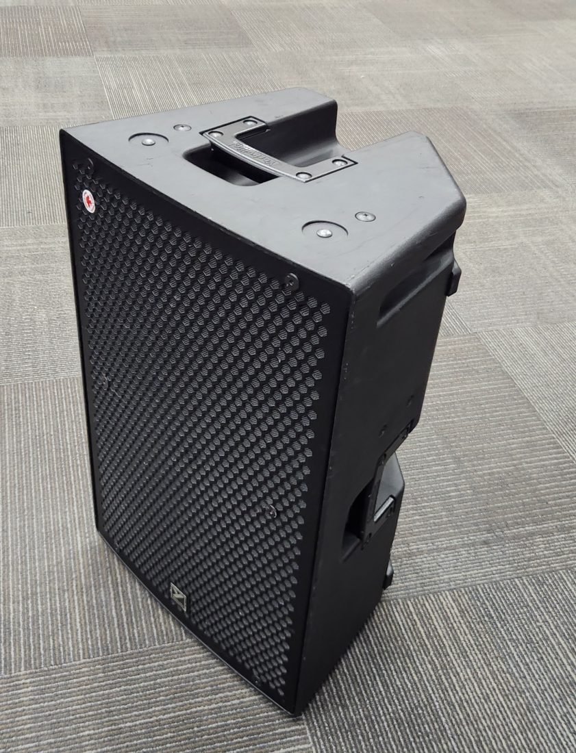 YORKVILLE PS15P ParaSource Active 15 powered speaker