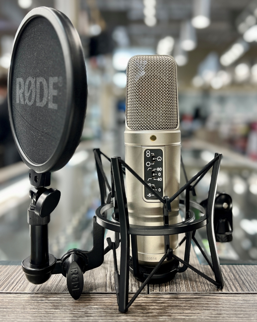 RODE NT2-A セット RØDE NT2A Multi-Pattern Condenser Microphone with On-Body