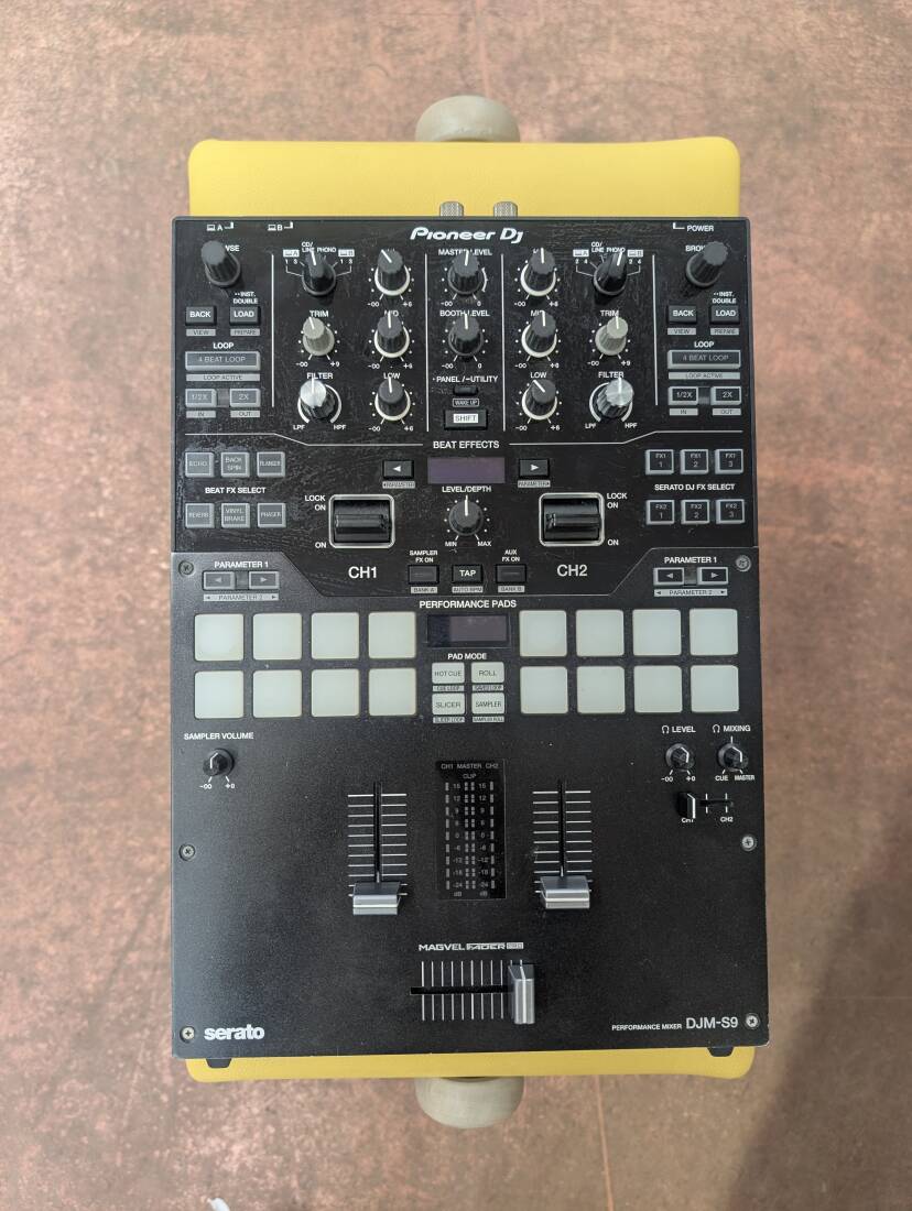 Gear Hunter | Pioneer - DJM-S9