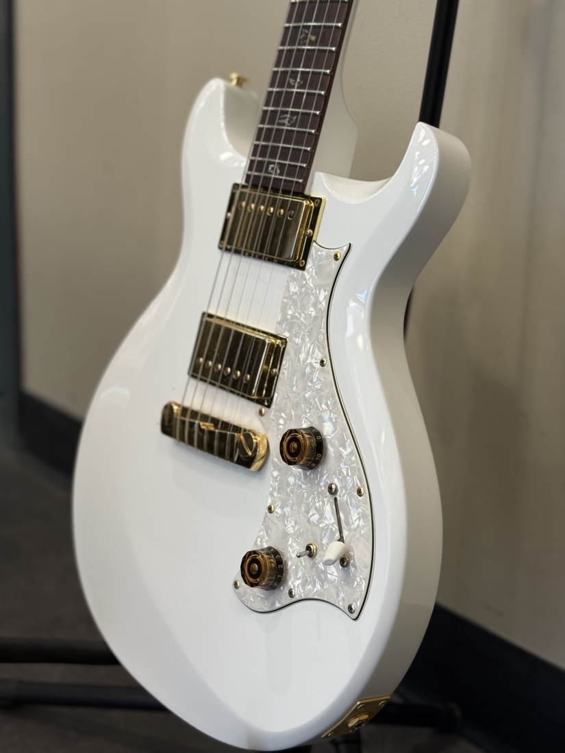 Gear Hunter | PRS 2008 Mira Gold Stop Jet-White