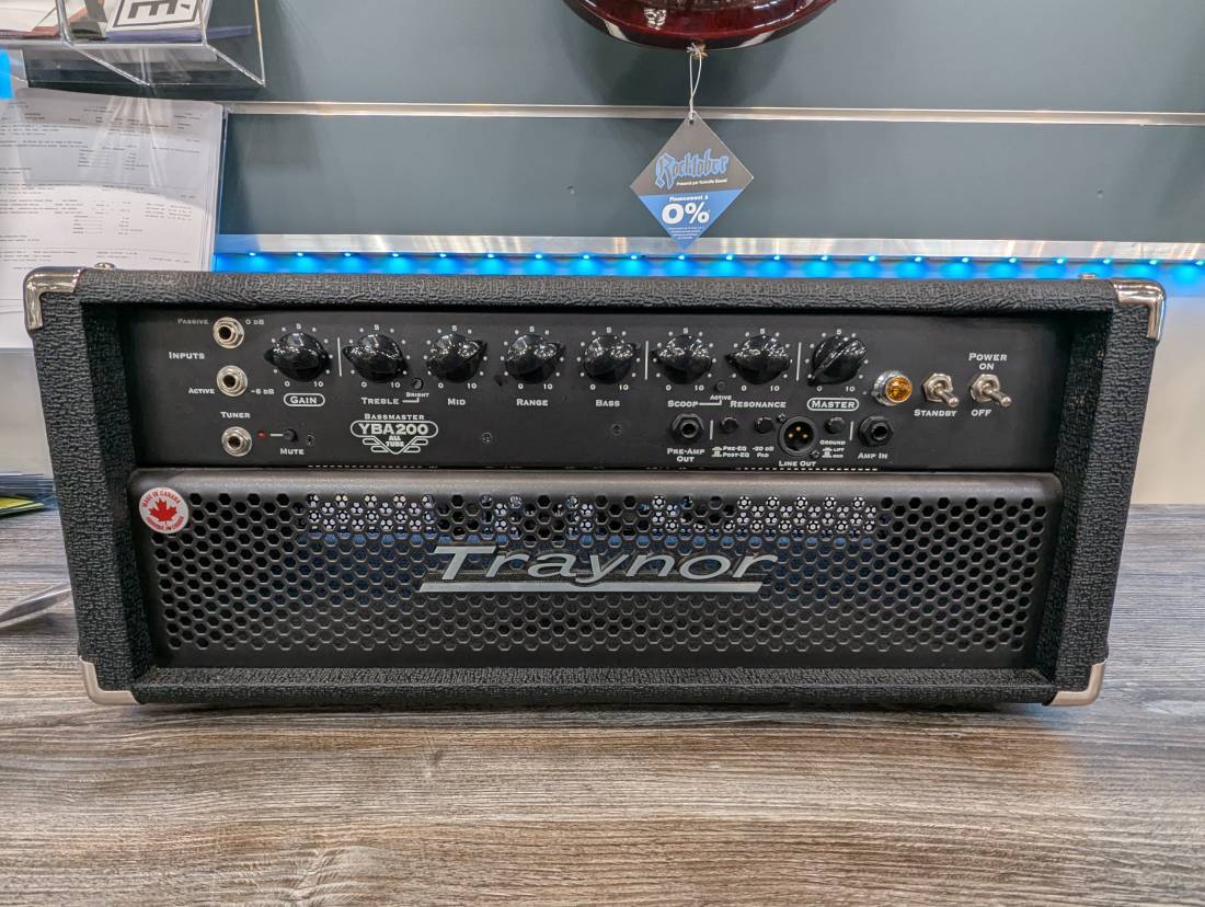 Gear Hunter | Traynor - YBA200-2