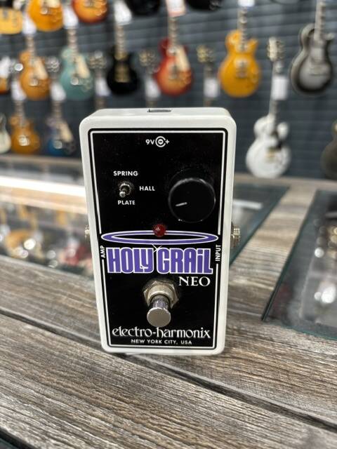 Gear Hunter | Electro-Harmonix - HOLY GRAIL NEO
