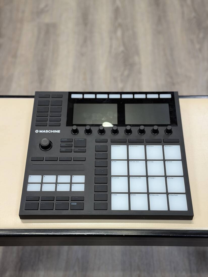 Gear Hunter | Native Instruments - MASCHINE MK3