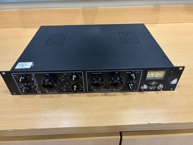 Gear Hunter | Universal Audio - LA-610 MKII