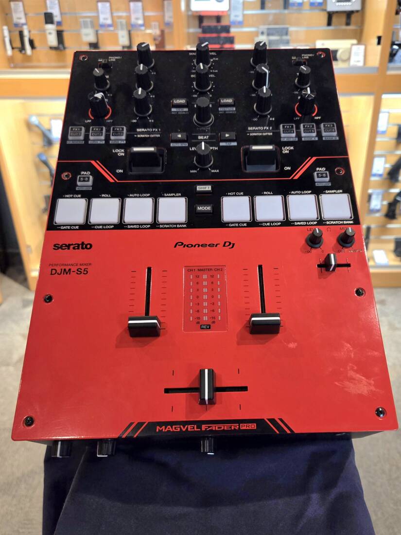 Gear Hunter | Pioneer DJ - DJM-S5