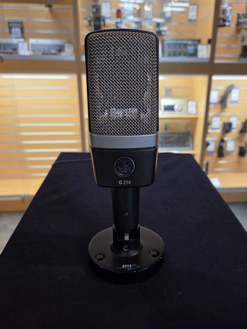Gear Hunter | AKG - C214 AKG