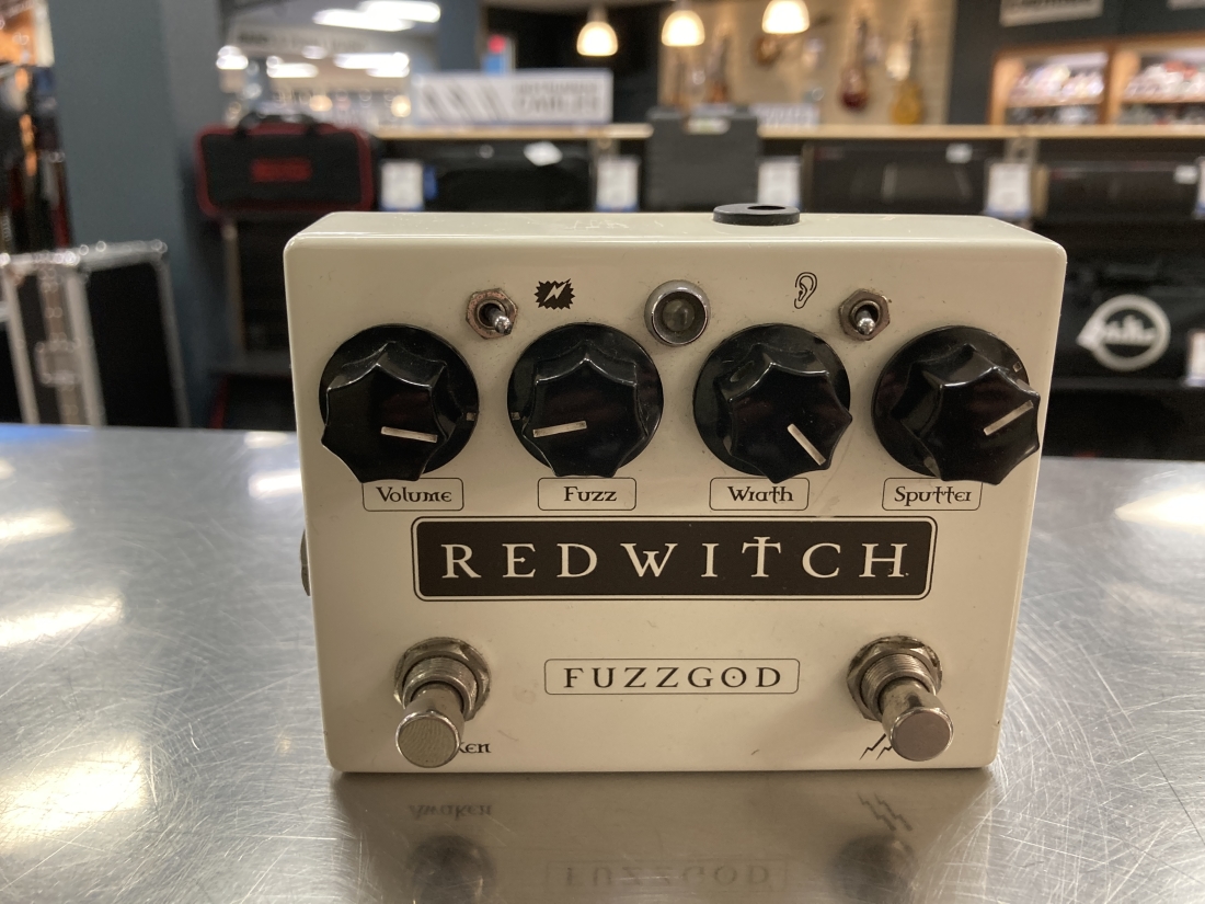 Gear Hunter | Red Witch Fuzz God