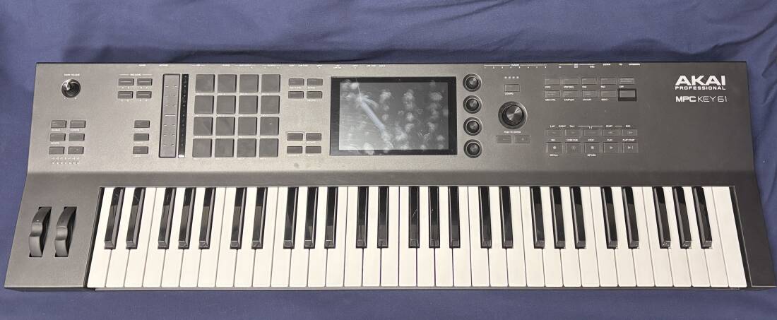 Gear Hunter | Akai - MPCKEY61