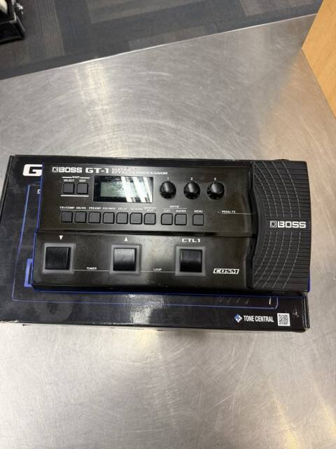 BOSS　GT-1 BOSS GT-1 Guitar Effects Processor | Long & McQuade