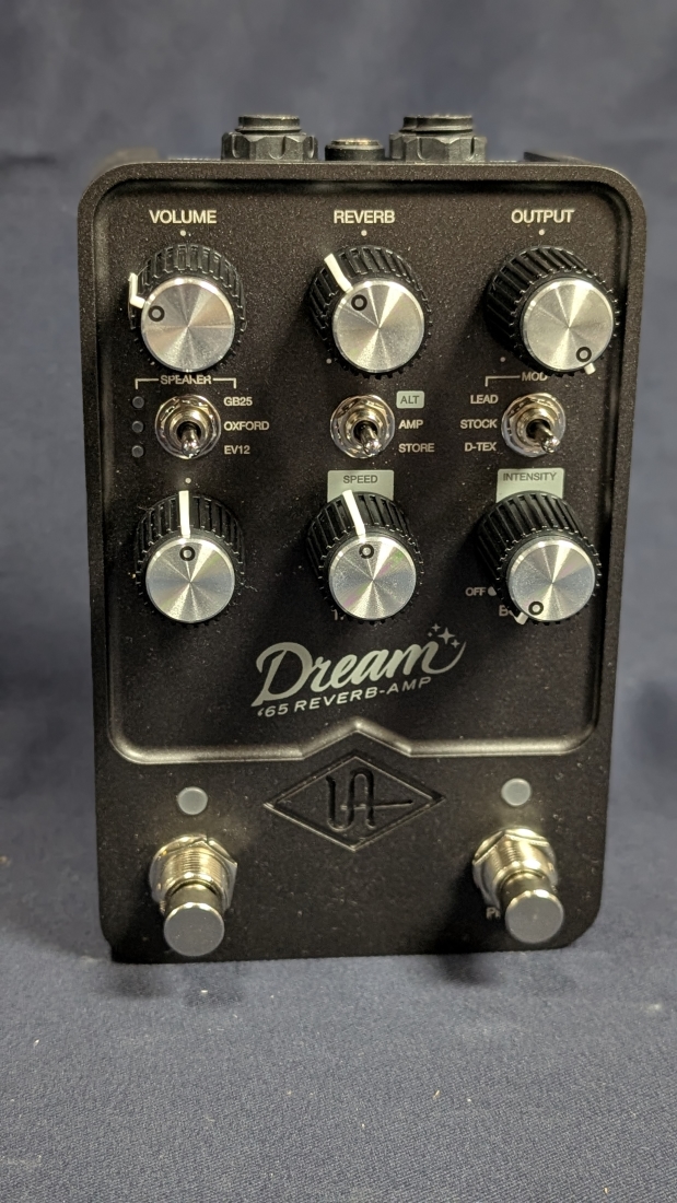 Gear Hunter | Universal Audio - UAFX Dream '65 Reverb Amplifier Pedal