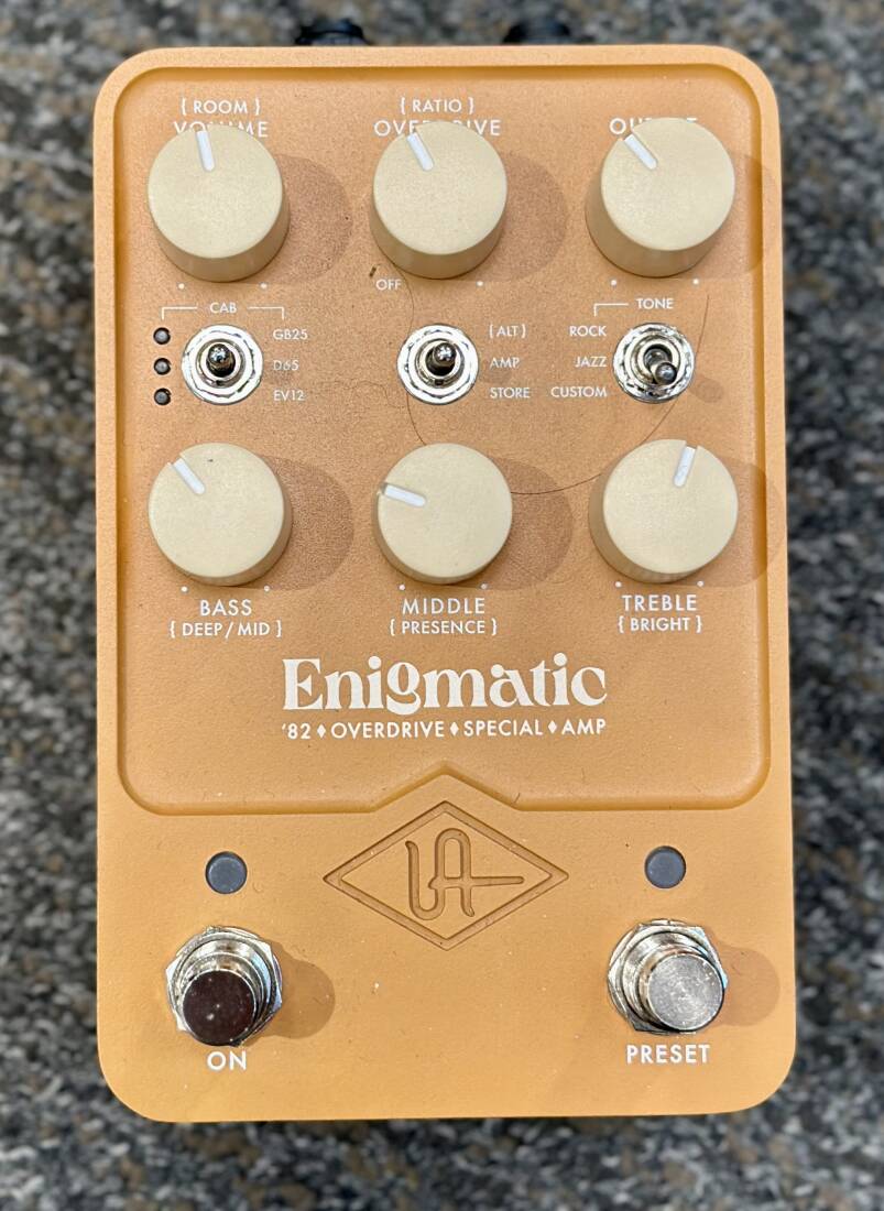Gear Hunter | Universal Audio - ENIGMATIC '82 OVERDRIVE SPECIAL AMP