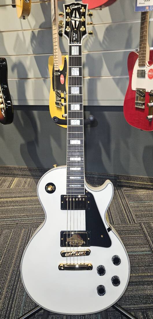 Gear Hunter | Gibson Les Paul Custom Alpine White