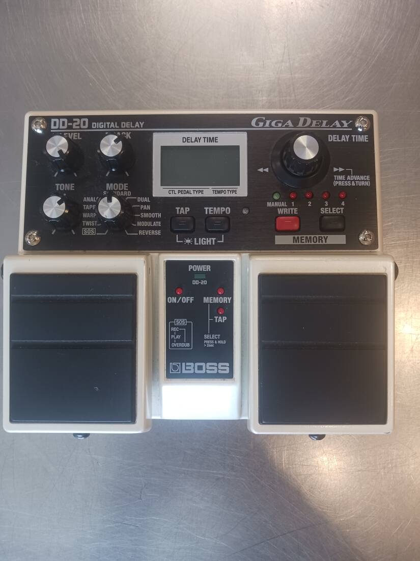 BOSS DD20 Giga Delay　LOOPER Boss DD-20 Digital Delay 