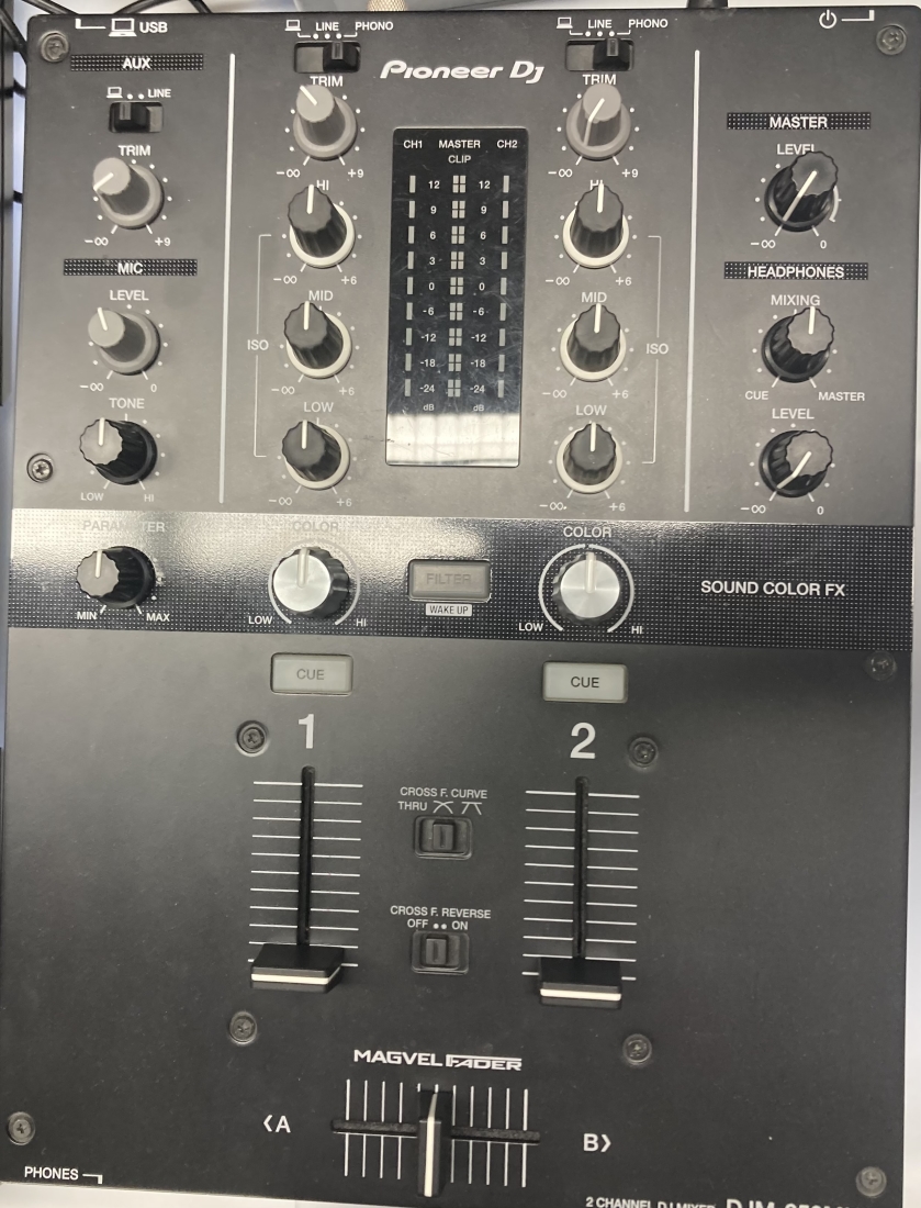 Gear Hunter | Pioneer DJ - DJM-250MK2