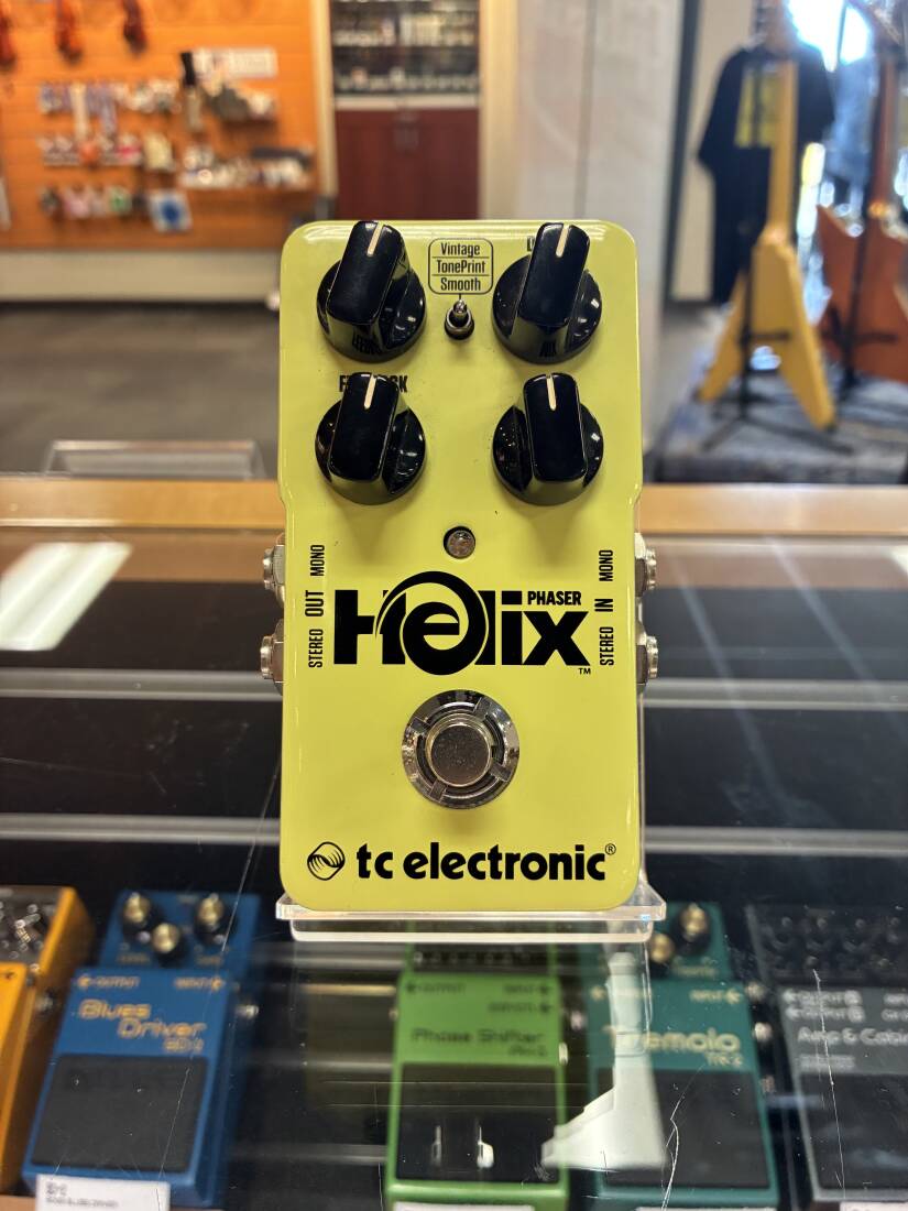 tc electronic Helix PHASER ギターエフェクター TC Electronic Helix Phaser: サウンドの可変域が広い高次元フェイザー