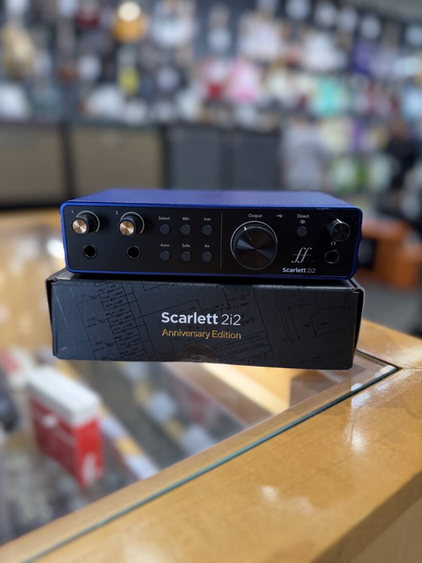 Gear Hunter | Focusrite - SCARLETT-2I2 Anniversary Edition