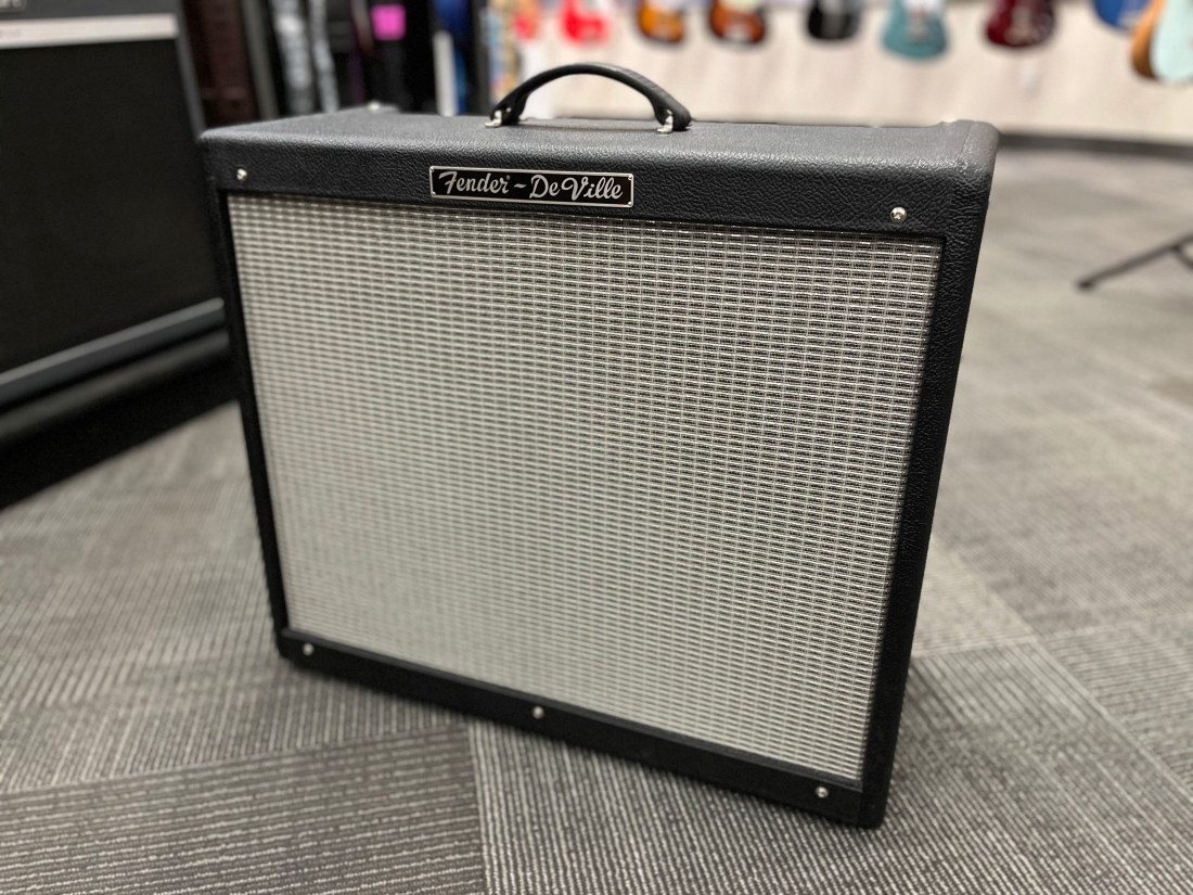 Gear Hunter | FENDER HOT ROD DEVILLE IV 212