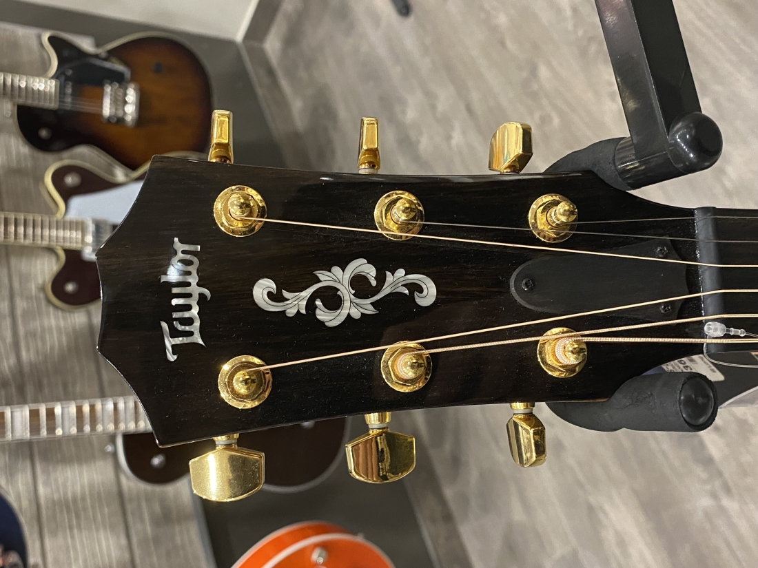 Gear Hunter Taylor Guitars 414CER S.E.