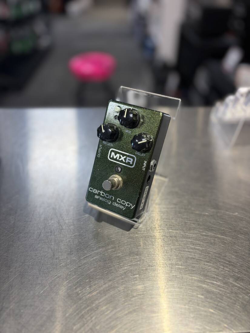 Gear Hunter | MXR Carbon Copy Analog Delay
