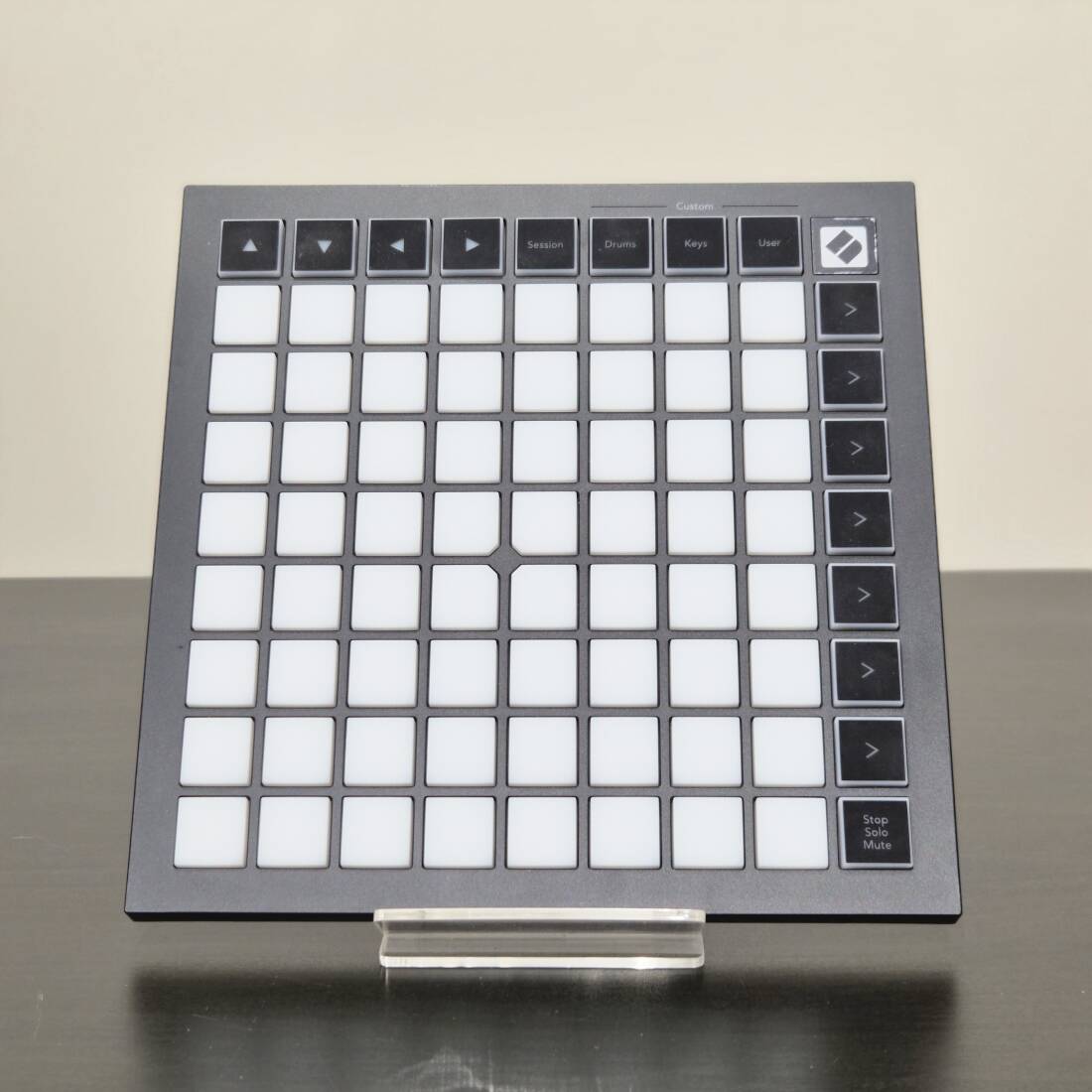 DTM・DAW Novation Launchpad Mini MK3 LAUNCHPAD MINI MK3 | COMPACT 64 BUTTON TRIGGER PAD CONTROLLER