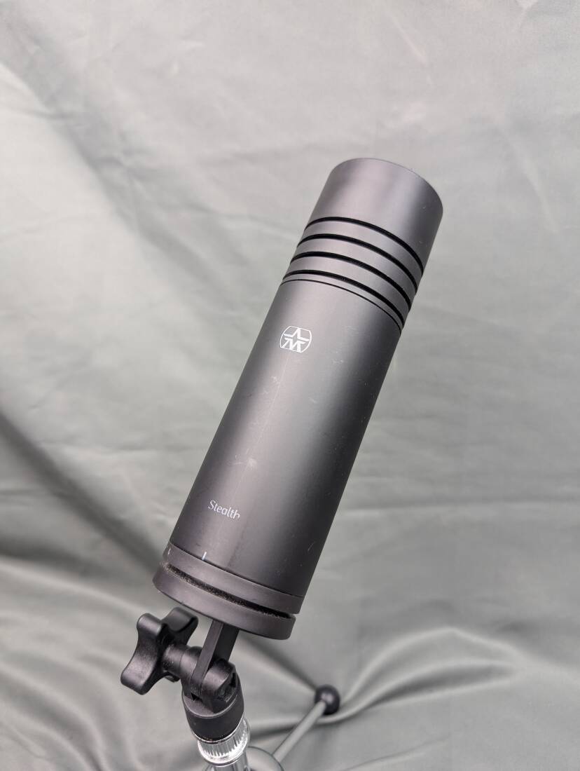Gear Hunter | Aston - AST-STEALTH