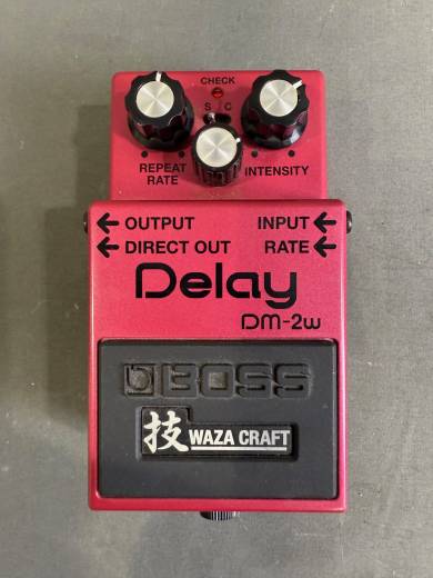 BOSS DM-2w Delay Waza Craft 超美品 BOSS Waza Craft Delay Pedal | Long & McQuade