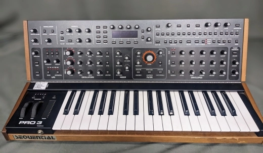 Sequential - PRO 3 SE