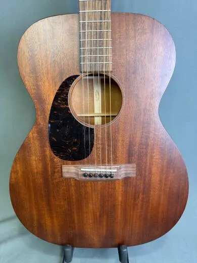 Martin Guitars - 000-15M LEFT 2