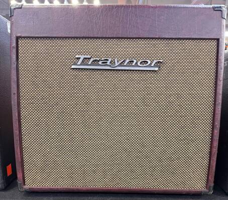 Store Special Product - Traynor - YCV20WR