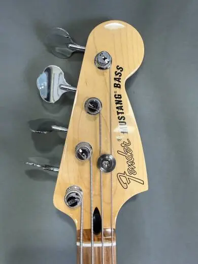 Fender - 014-4053-528 2