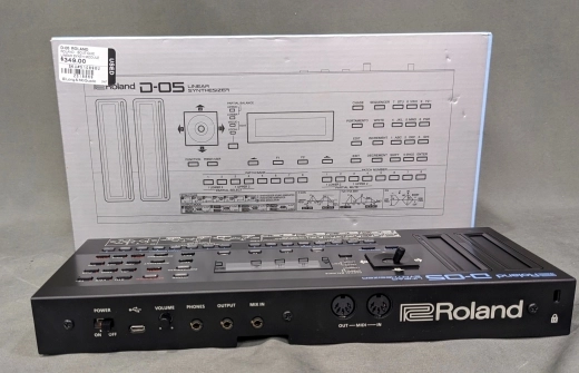 Roland - D-05 ROLAND 2