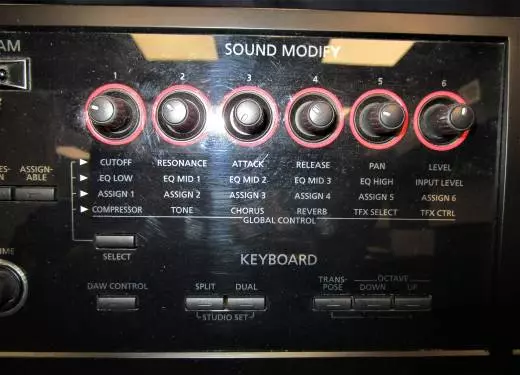 Roland - FA-06 2