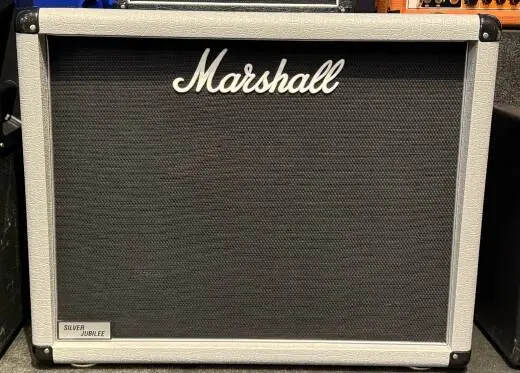 Marshall - 2536