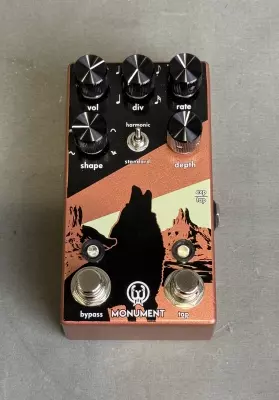 Walrus Audio - MONUMENT V2