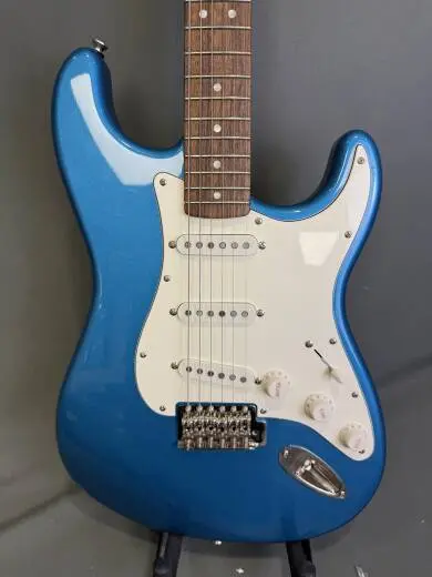 Squier - 037-4010-502 2