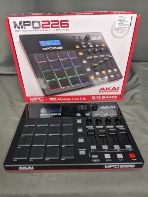 Akai - MPD226