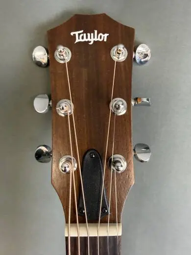 Taylor Guitars - BBT-E V2 2